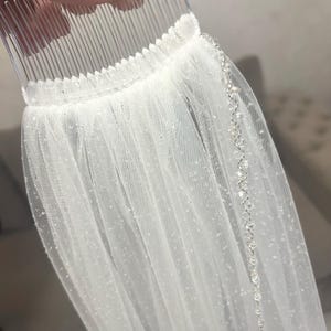 Glitzer Brautschleier mit Kristallen und Perlen | Glitzernder Kristall Brautschleier | Schimmer-Schleier für Braut | Handgemachte Glitzer Tüll Schleier