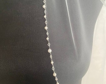 Ivory Wedding Veil with Pearl and Crystal Edge, Beaded Bridal Veil, Fingertip veil, Cathedral Veil, Pencil Edge Veil