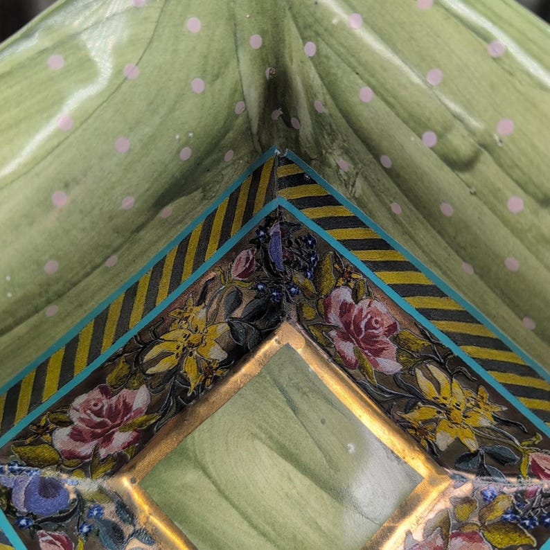 Vintage MacKenzie Childs Hopscotch Green Ceramic Square Bowl Floral & Dots 7.75" image 4