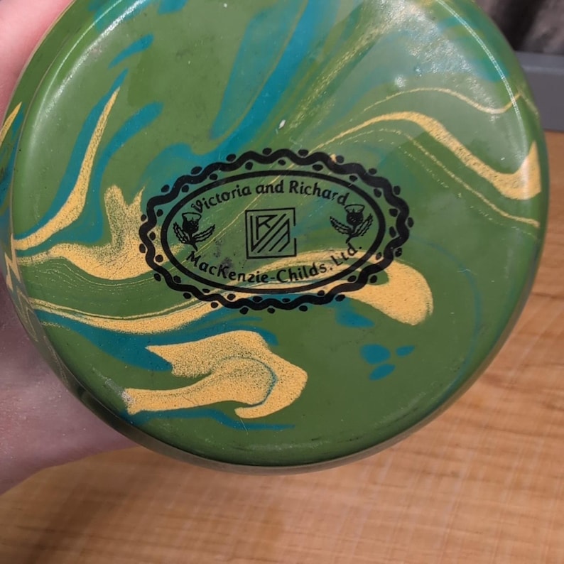 Vtg MacKenzie Childs Camp Green Marble Swirl Enamel Handled Mug 16 oz Retired immagine 10