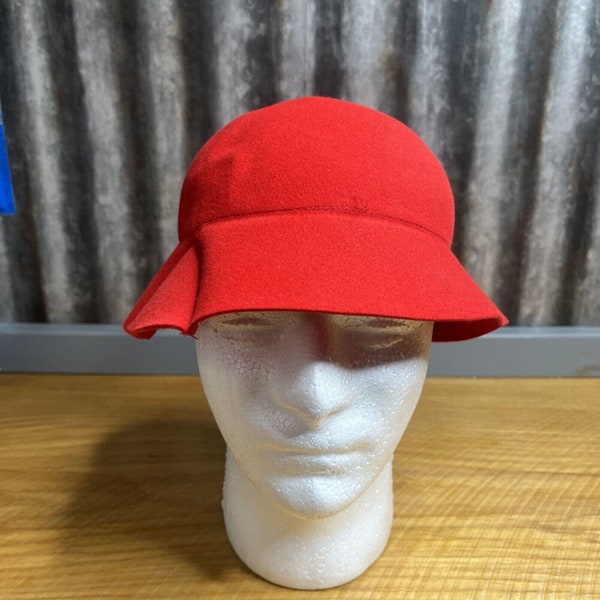 Vtg De Pinna Fifth Avenue Red Felt Cloche Bell Shaped Women's Untrimmed