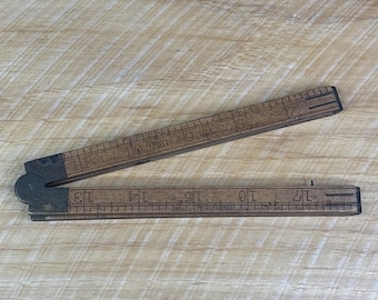Vintage Stanley Sweetheart Ruler No. 61 24" Boxwood & Brass Folding Rule Carpenter Tool