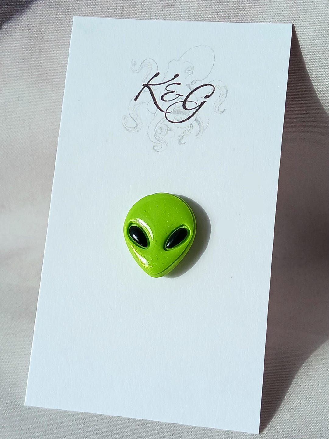 Metallic Green Alien Pin, Handmade, Polymer Clay, Lightweight, Alien ...