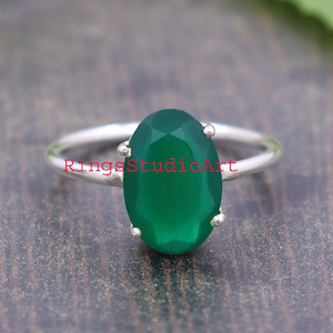 Green Onyx Sterling Silver Ring: Handmade Oval Gemstone