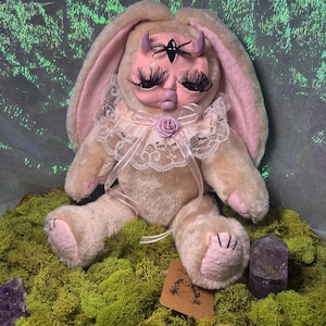 Elowen the Bunny