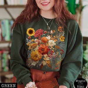 Wildflower sweatshirt fall sweater autumn cottagecore sweatshirt pressed flowers botanical sweatshirt goblincore nature lover sweater witchy