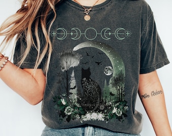 Vintage black cat shirt witchy tshirt cat goblincore whimsigoth shirt celestial fairycore dark cottagecore shirt witch halloween