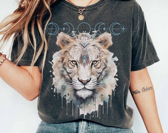 Vintage tiger shirt comfort colors white tiger face tshirt witchy tiger shirt cottagecore tiger clothing gift for tiger lover shirt trendy