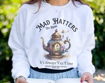 Alice in Wonderland Sweatshirt Mad hatter Sweatshirt Book Sweatshirt Light academia sweater Mad hatter tea party shirt Books sweatshirt