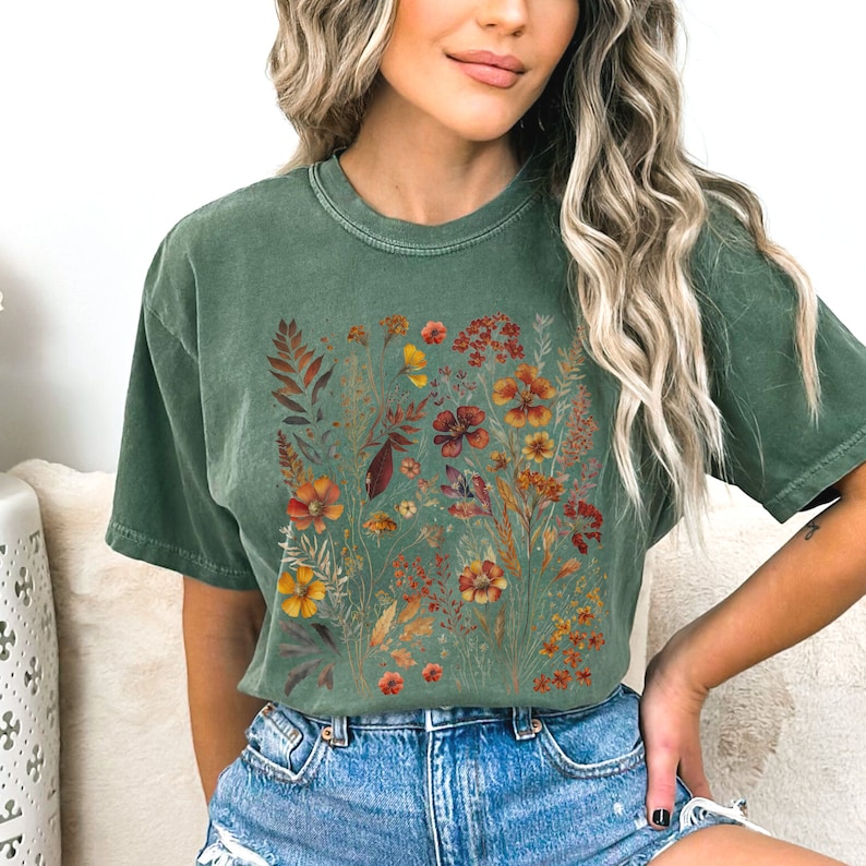 Granola Girl Shirt Vintage Cottagecore Shirt Goblincore shirt Boho wilde bloemen shirt Natuur Shirt Botanische Shirt Herfst Esthetiek afbeelding 3