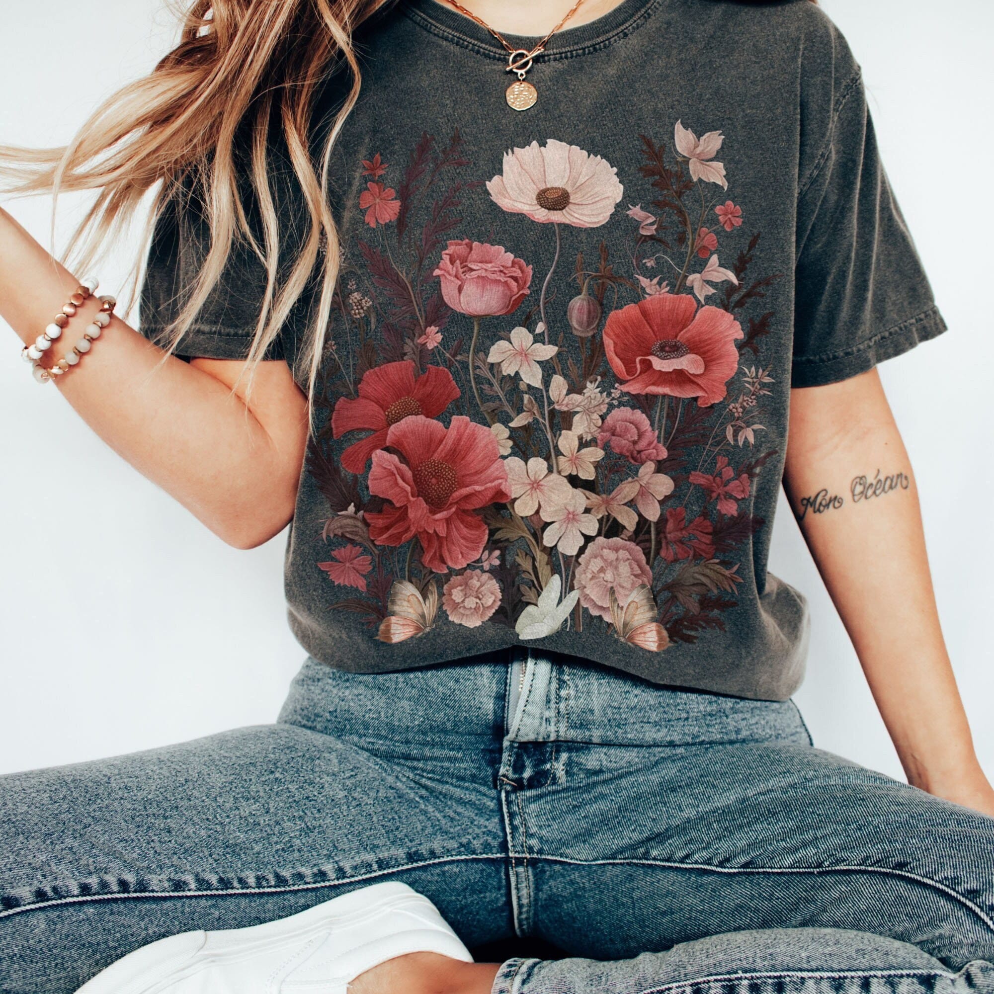 Cottagecore Shirt Boho wildflowers shirt Witchy shirt granola girl Nature Shirt Botanical Shirt Garden Lover Autumn Aesthetic Green witch