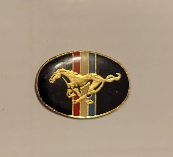 Vintage Enamel Pins // Set of 2 //  Classic Musta… - image 3