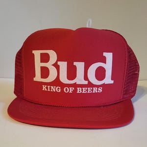 Vintage Style Budweiser Trucker Hat // Red Mesh Snapback Cap // King of Beers Beer Logo Hat // Anheuser Busch NOS // One size fits all