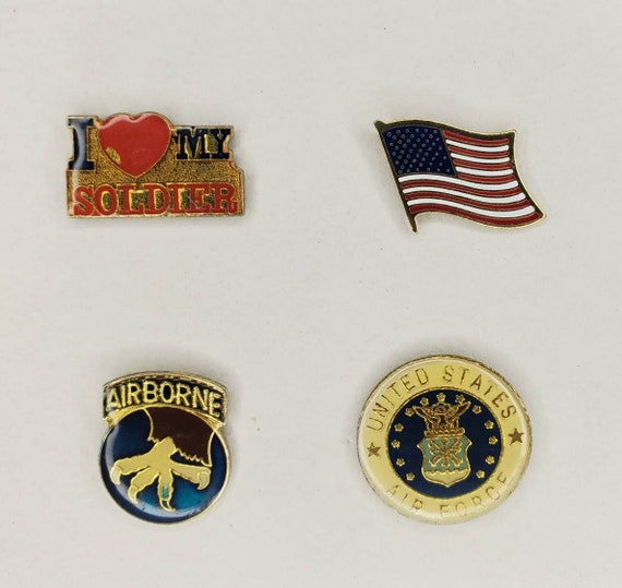 Vintage Enamel Pins // I love my Soldier // Airbo… - image 1