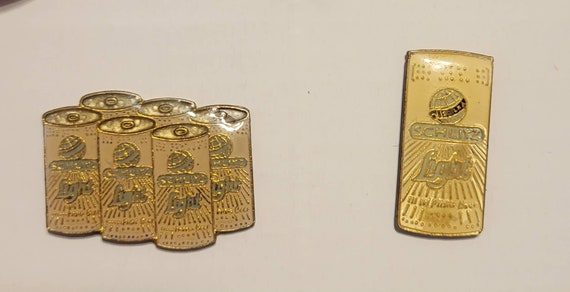 Vintage Enamel Pins // Lot of 2 // beer themed //… - image 1