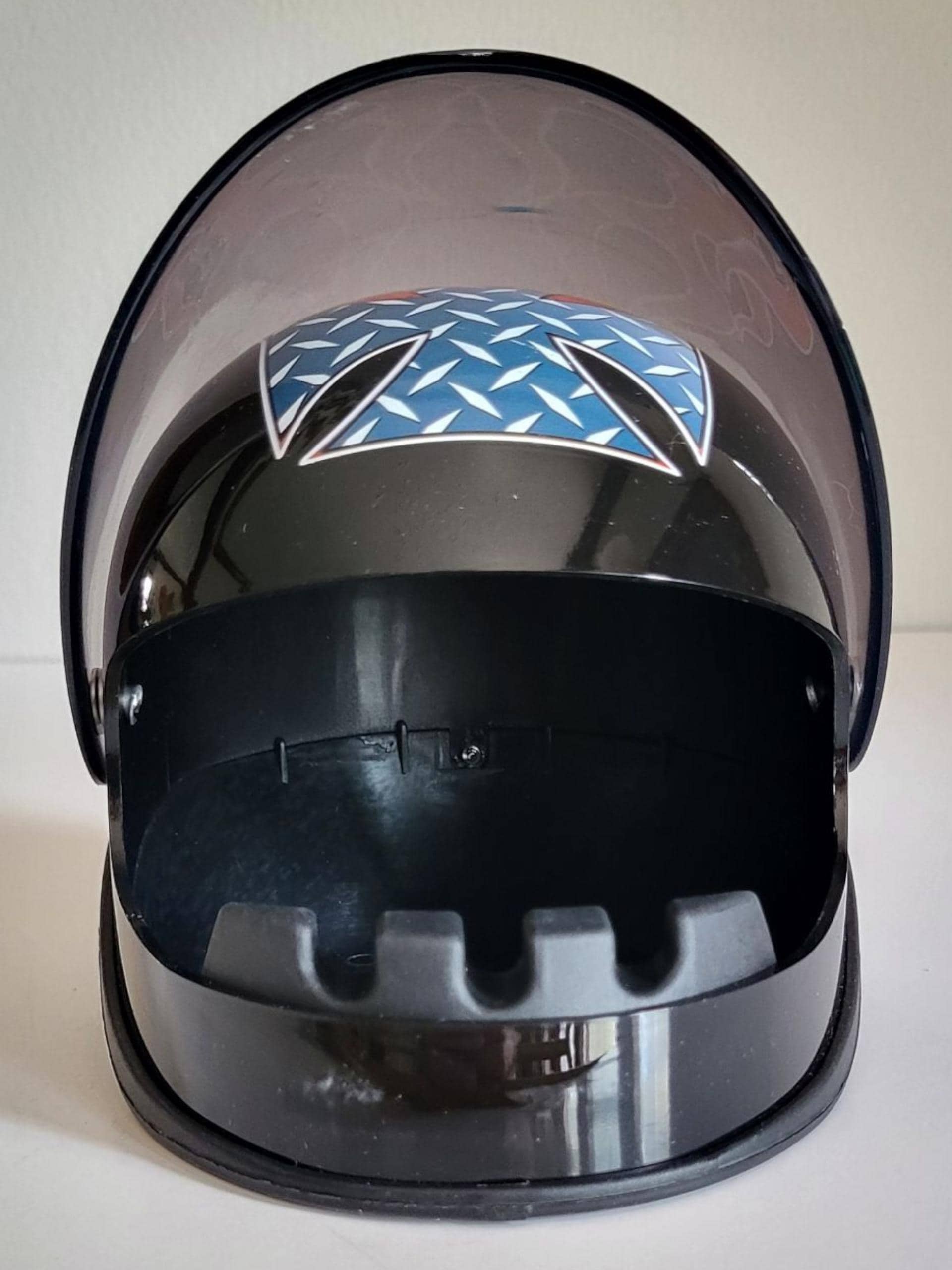 Vintage Black Motorcycle Helmet Ashtray – Flip-up Visor, Flames
