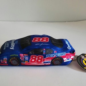Vintage Dale Jarrett #88 NASCAR Plush Beanie Car – Speedie Beanies Ford Credit Racing Collectible