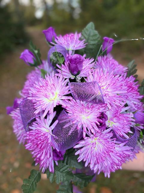 Purple Spider Mum Mausoleum Cemetery Flower - Thumbnail 2