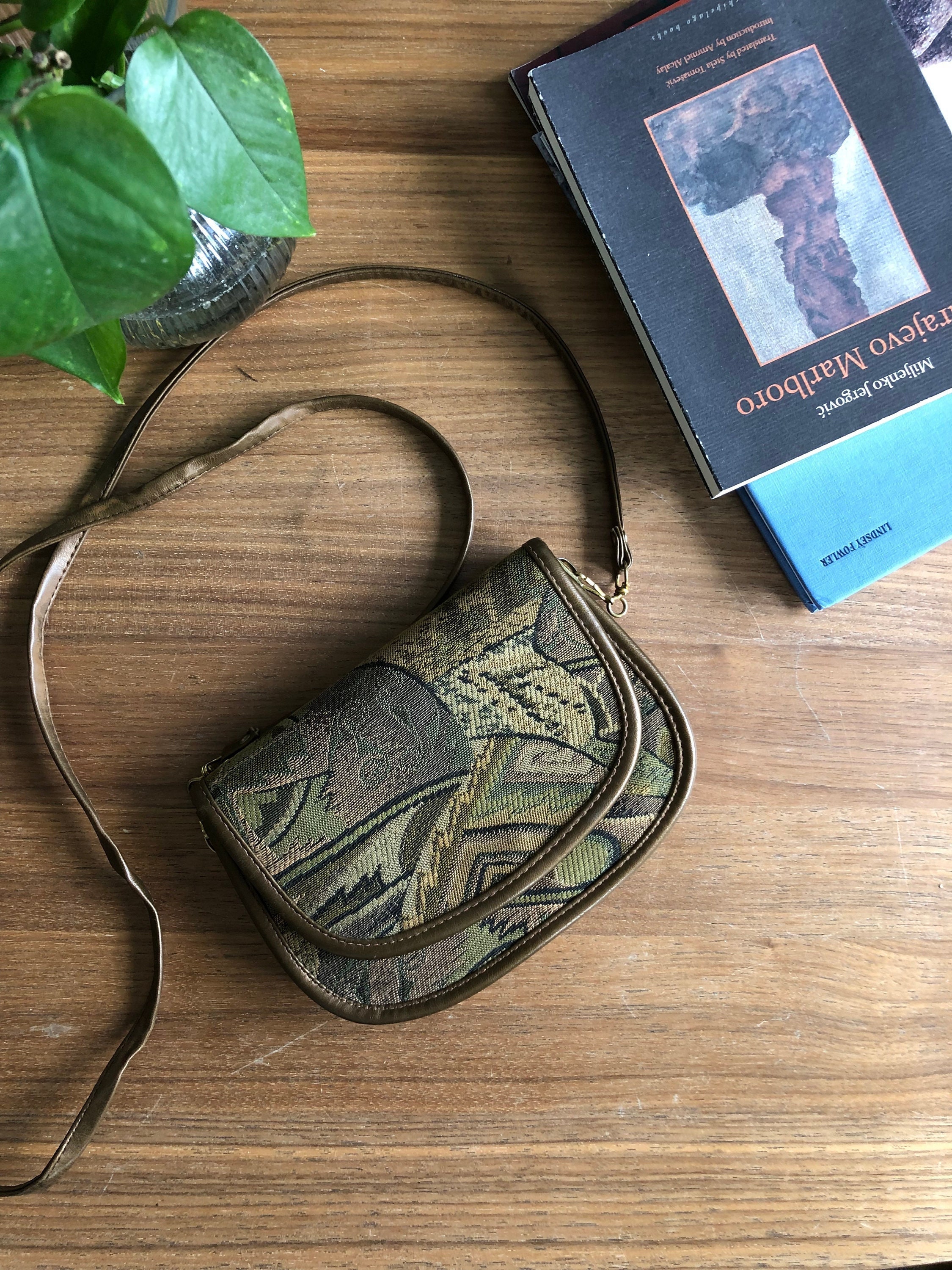 イタリア製サフィアーノレザーバッグ TUSCANY LEATHER日本未入荷 Tuscany Leather Bag - Etsy