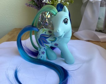 Custom Painted/Designed G3 My Little Pony - bloemen/water ontwerp