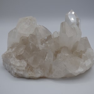 Clear Quartz Cluster Crystal, Crystal Quartz Cluster, Raw Quartz Crystal Cluster Specimen, Raw Quartz Cluster, Raw Crystals and Stones. (B)