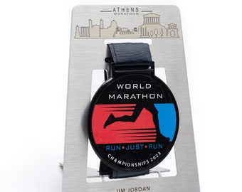 Présentoir de médailles du marathon d’Athènes personnalisé - Gravure laser en acier inoxydable de haute qualité - Cadeau marathonien - Organisateur de collection de médailles