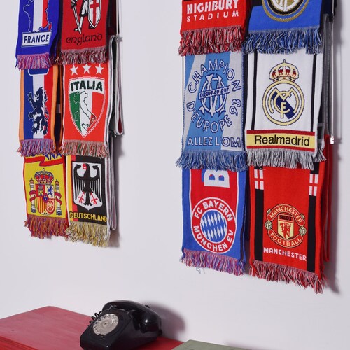 3pcs/kit Real Madrid Football Club Echarpe + Chapeau + Gants Fournitures de fan de football