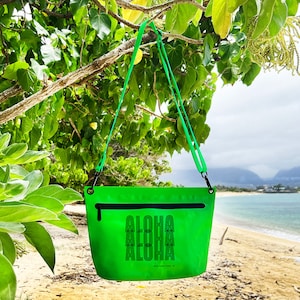 Aloha Waterproof Pouch with Splash-Proof Zipper