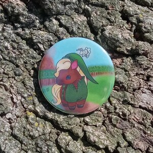 Legend of Zelda x Chibi - Young Link Horse Button | Zelda Fan Art
