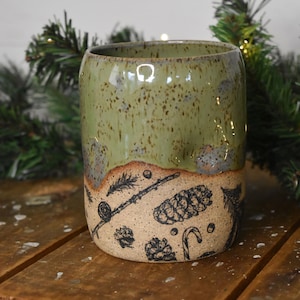 Christmas Pinch Cup