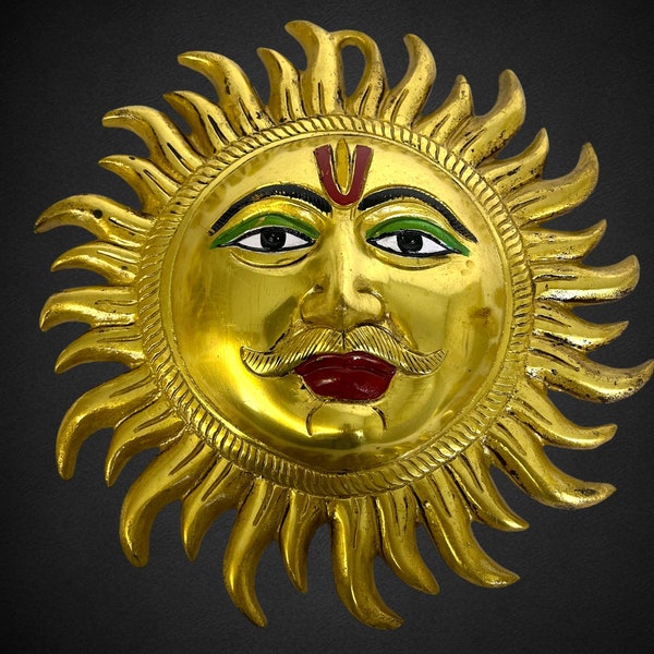 Brass Sun Face Idol Figurine Wall Hanging Statue Handmade Sculpture for Home/Office Entrance Wall Hanging, Décor Vastu Remedy Made in India