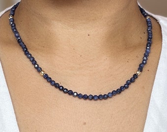 Blue Sapphire Necklace / Dainty faceted Sapphire Choker / Beaded Sapphire Gemstone Jewellery / Layering Necklace / Birthstone Necklace