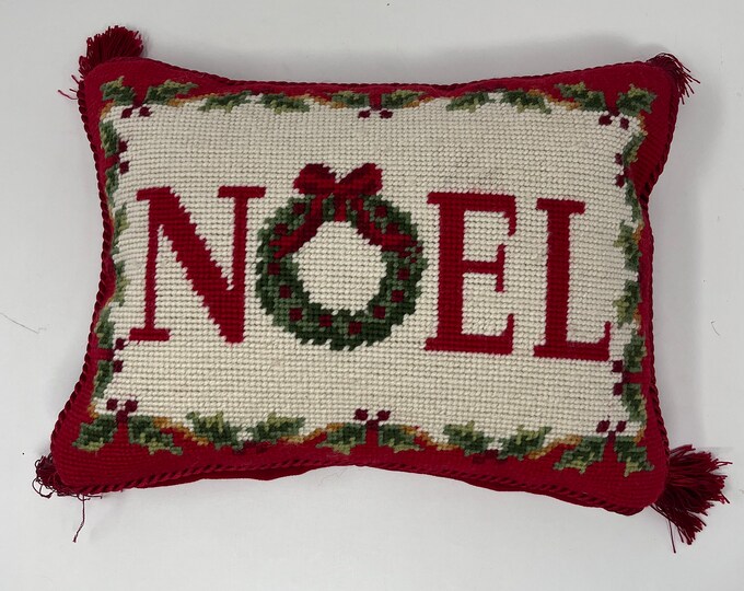 Vintage Needlepoint Christmas Pillow Made for Colonial Williamsburg
