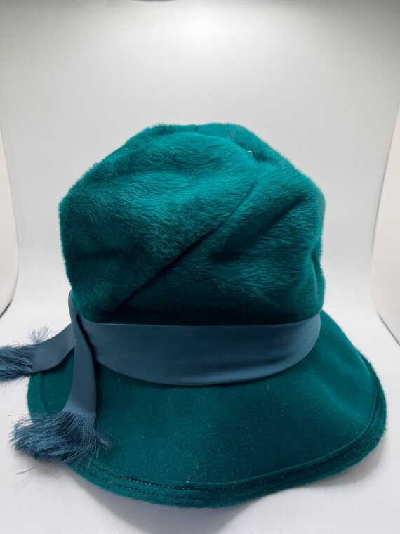 Vintage 1960 Emerald Green Oleg Cassini Hat Felt … - image 2