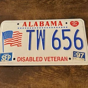 1997 Alabama Disabled Veteran Specialty License Plate TW 656 USA Flag