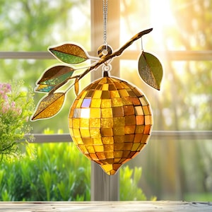 Lemon Disco Ball Suncatcher, Acrylic Lemon Window Hanging, Stained Glass Style Fruit Decor for Summer, Cool Birthday Gift for Her