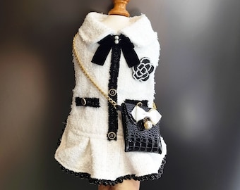 Robe pour chien en tweed blanc, taille personnalisable, costume de princesse vintage avec sac pour grands chiens et chats, tenue d'anniversaire de chiot d'été, vêtements pour animaux de compagnie