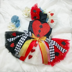 Halloween Dog Costume Red Queen Dress, Red Queen Costume for Large Dogs and Cats, Cosplay Party Pets Costume, Pets Clothes Birthday Dress