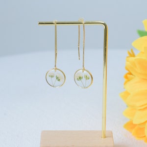 14K Gold Real Pressed Flower Earrings, Dried Gypsophila Resin Earrings, Pressed Baby&#39;s Breath Dangle Drop Earrings, Birthday Gifts for Her