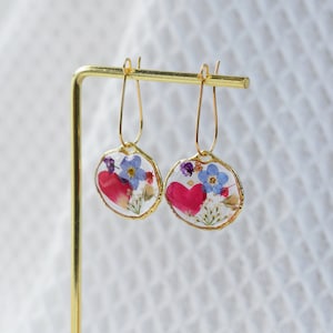 Forget Me Not Handmade Real Pressed Flower Earrings, Dry Floral Resin Earrings, Rainbow Dangle Drop Earring, Christmas Birthday Gift for Her