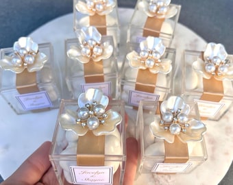 Pearl Favors| Pearl theme Wedding favors|Set of 5|  Almond Party favorsl Clear Box Favors