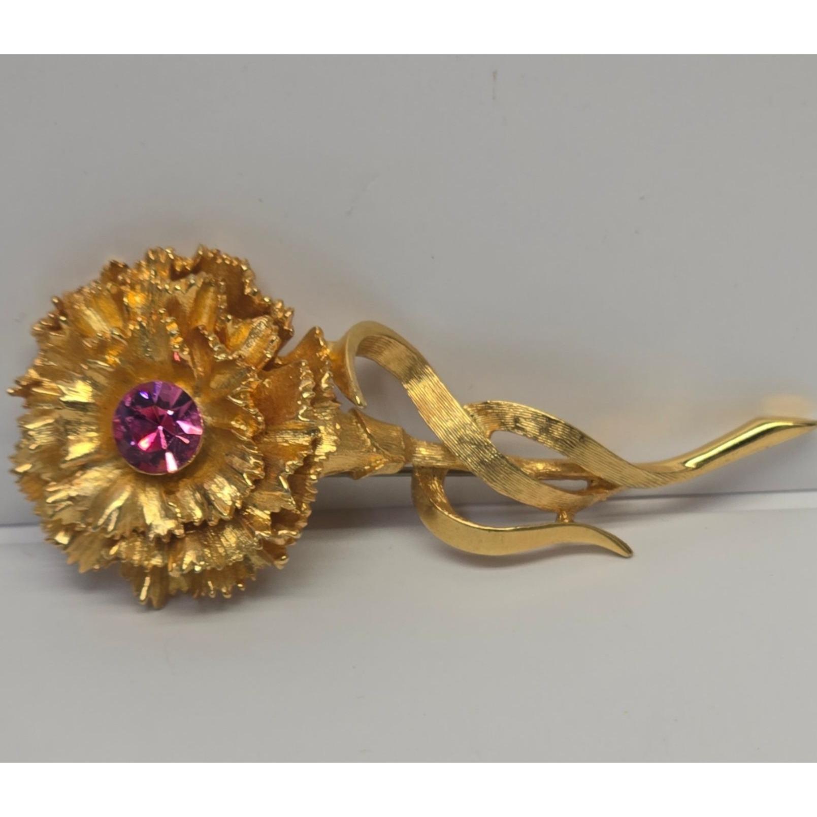 Boucher Brooch - Etsy