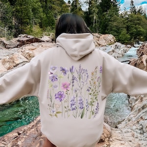 Vintage Wildflowers Hoodie, Pressed Lavender Flowers Hoodie, Boho Cottagecore Crewneck,Fairycore Pastel Botanical Floral Pullover Sweatshirt