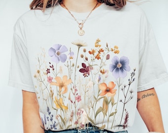 Boho Cottagecore Shirt, Vintage Pressed Wildflowers Tshirt, Aesthetic Botanical Forest Garden Shirt, Fairycore Comfort Colors Dried Flowers