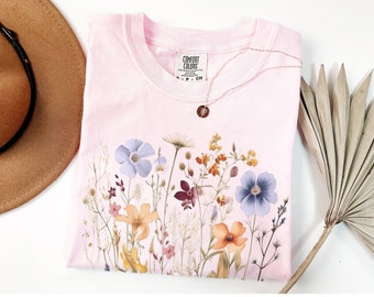Boho Cottagecore Shirt, Vintage Pressed Wildflowers Tshirt, Aesthetic Botanical Forest Garden Shirt, Fairycore Comfort Colors Dried Flowers