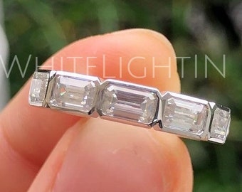 Ost-West-Lünette Set voller Eternity Ring, 925 Sterling Silber Moissanit Band, Diamant im Smaragdschliff Ehering, Stapeln Jubiläumsring