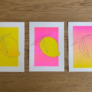 Lot de trois tirages A6 Mango en rose fluo et jaune | Risographe