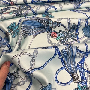 Italian premium pure silk twill high quality premium fabric/ Designer fashion print/ Alta moda luxury textile natural fabric by the yard