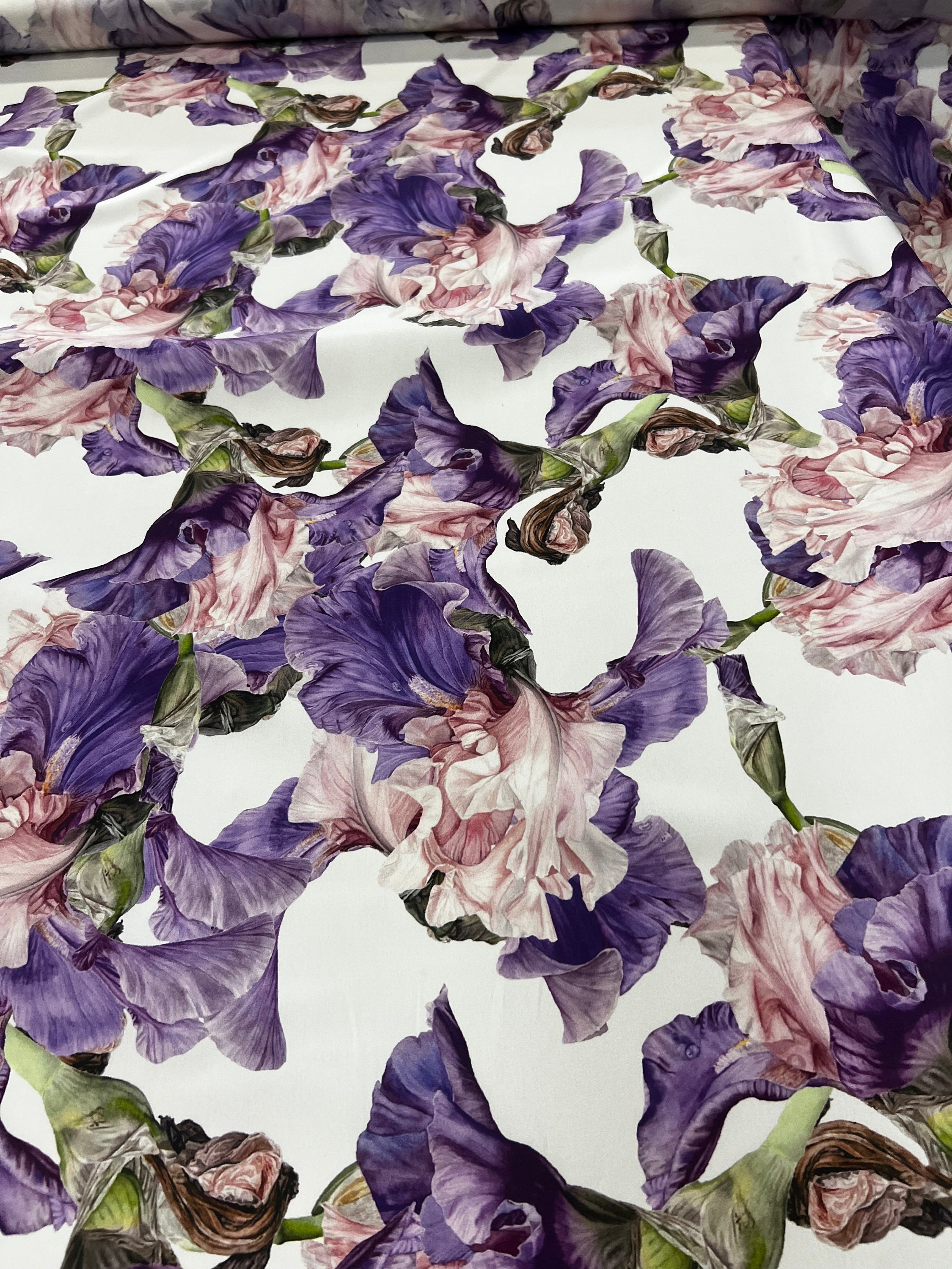 tissus floral - 6.00 mètres x 1,46 metres ALTA MODA