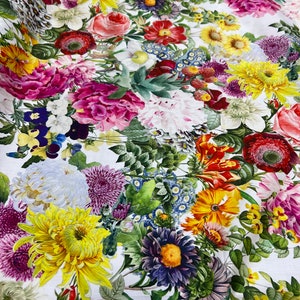 Italian soft cotton premium high quality fabric/ Designer floral print/ Alta moda luxury textile natural fabric by the yard/ Without stretch